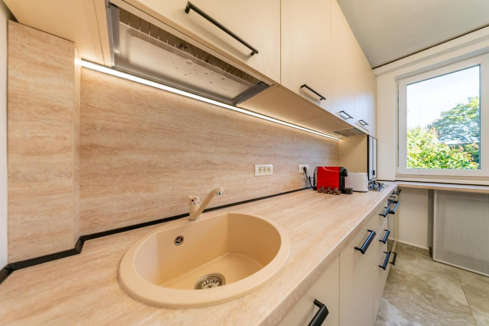 Casa Bella - Apartment In The City Center Arad Exterior foto
